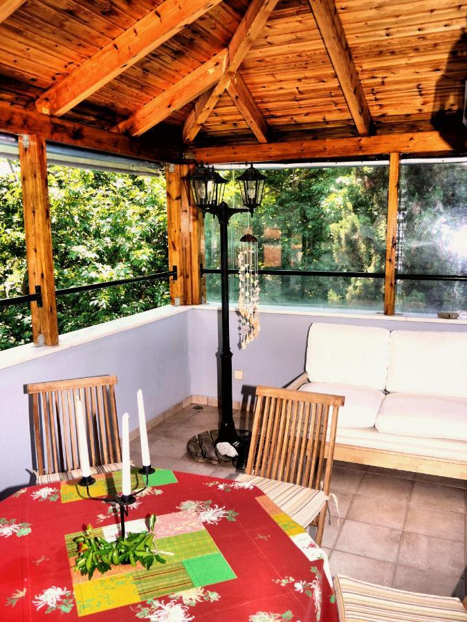 Steinturm Mit Dach-Terrasse Zwischen Fluss, Meer Und Gebirge- Spiti Pirgos Paralia Sergoulas Exteriör bild
